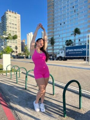 Macaquinho Feminino Magenta