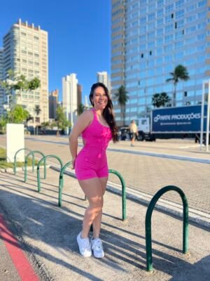 Macaquinho Feminino Magenta