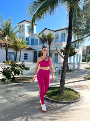 Conjunto Top e Legging Fuccia.